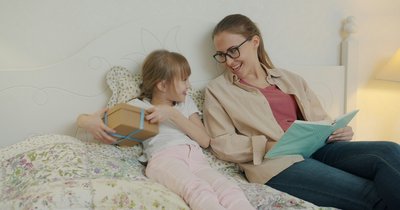 Rytuały przed snem, które budują więź z dzieckiem