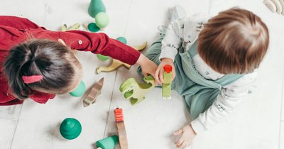 Rozwój społeczny dziecka - nauka dzielenia się i współpracy