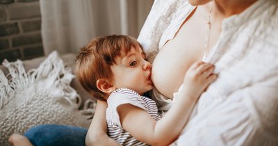 Problemy z karmieniem piersią - jak sobie z nimi radzić?
